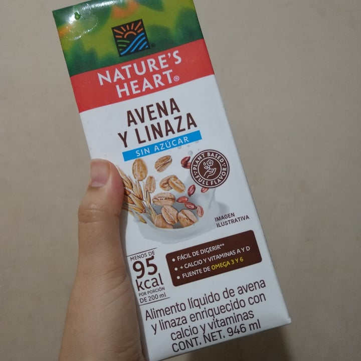 photo of Nature's Heart Leche de Avena y Linaza ( Sin azúcar) shared by @anasbernal94 on  01 Sep 2021 - review
