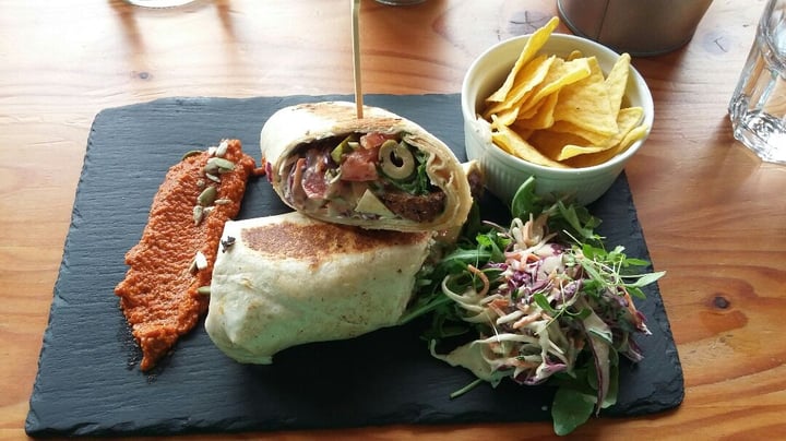 photo of Anna-Loka Vegan  wrap ... tofu and kofta shared by @kelly40 on  07 Sep 2019 - review