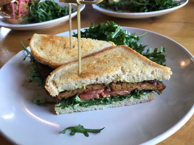 Photo of the dish “Classic BLT”