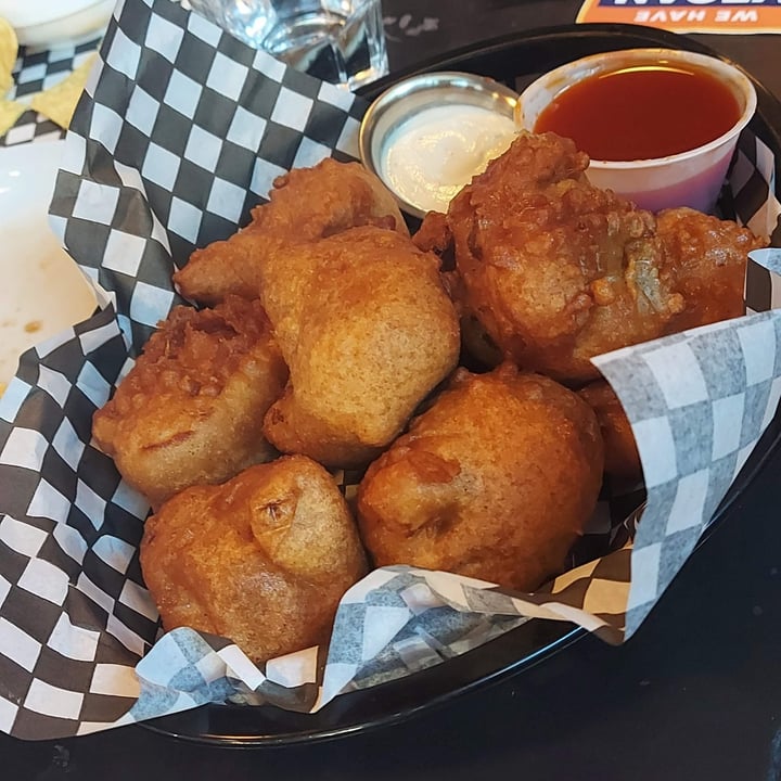 photo of Democracy* Cauliflower Wings shared by @svraphael88 on  09 Aug 2022 - review