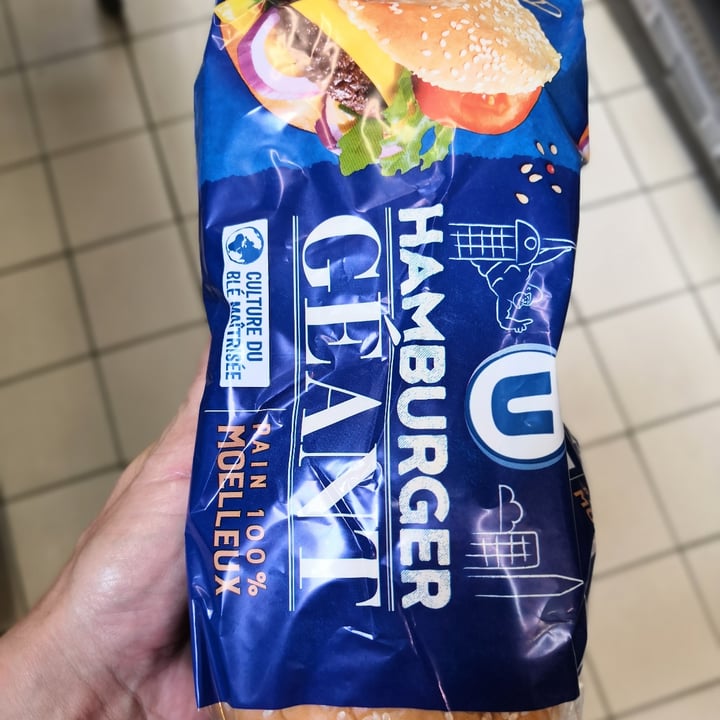 photo of Super U Hamburger geant shared by @gaiezzzza on  09 Apr 2022 - review
