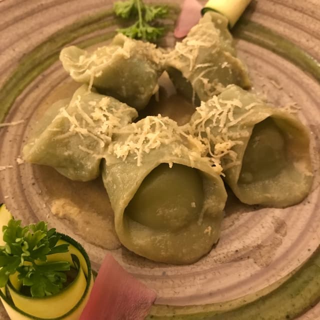 Foto del piatto “Ravioli alla Spirulina”