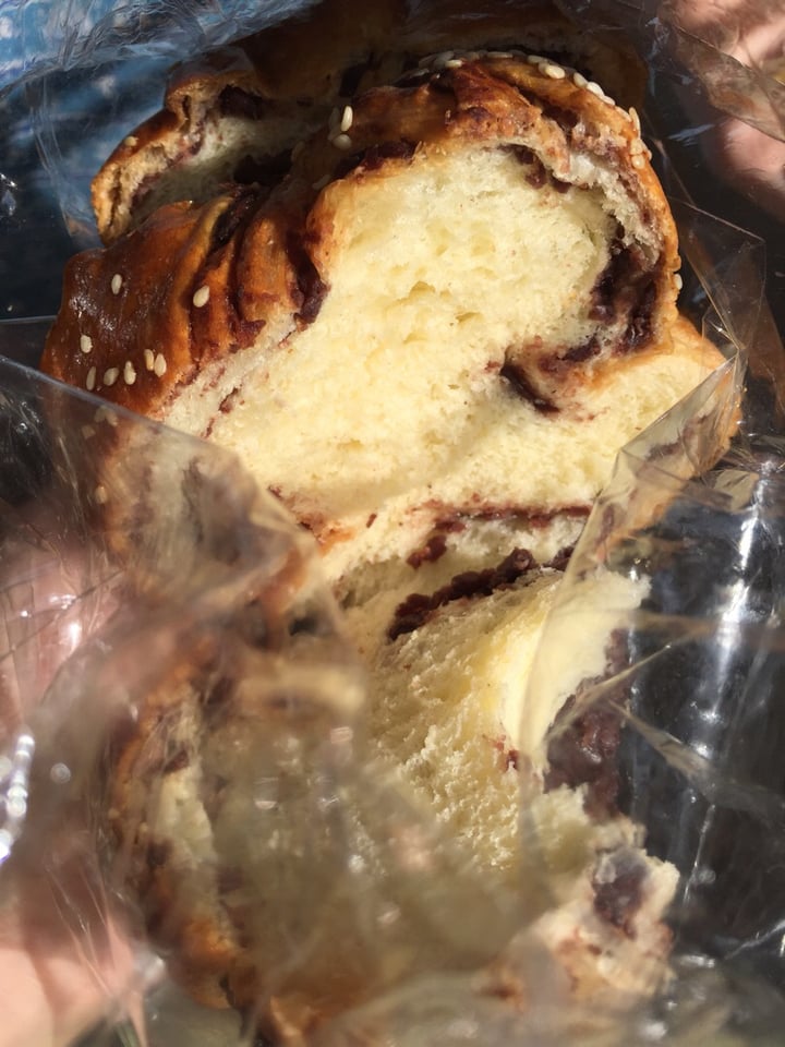 photo of Swee Heng 1989 Classic red bean bread shared by @kintamaaa on  30 Jun 2018 - review