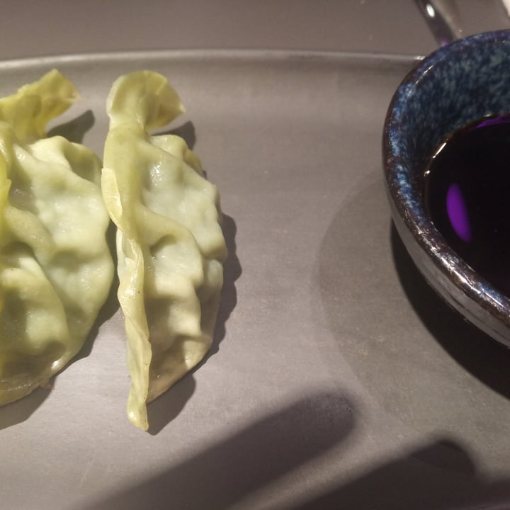 photo of Miss sushi Gyozas de kale shared by @ailedail on  25 Jul 2022 - review
