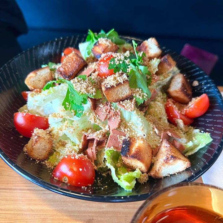 photo of The Vegie Bar Caesar Salad shared by @lancepattison on  14 Dec 2022 - review
