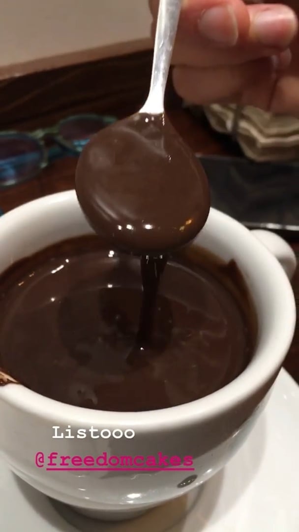 review photo of Freedom Cakes Chocolate caliente shared by @solacuna on 01 Apr 2020 - review