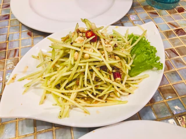Foto do prato “Thai Mango Salad”
