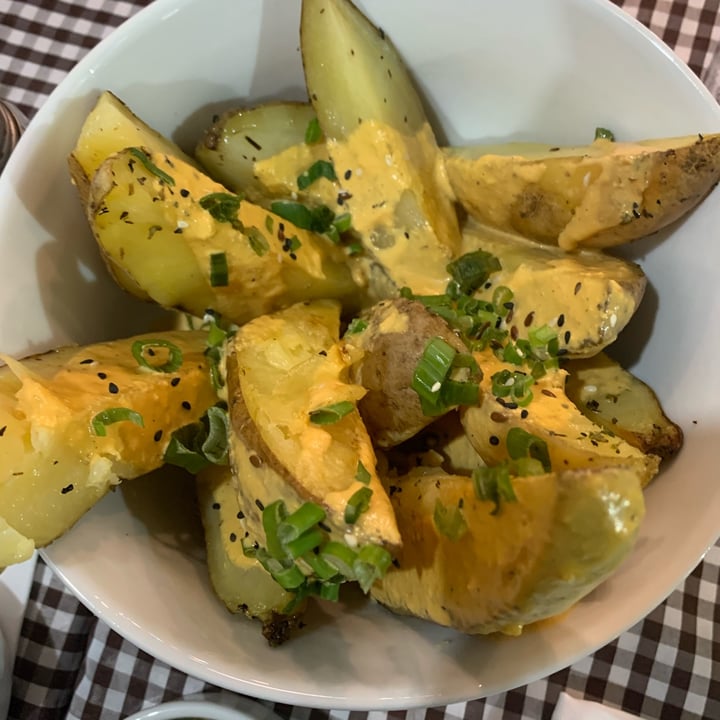 review photo of El patio vegan Papas con cheddar shared by @pltlife56 on 24 Jun 2022 - review