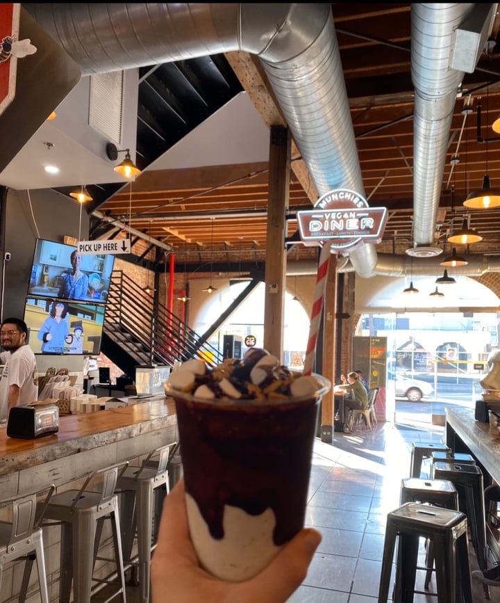 photo of Munchies Diner s’mores shake shared by @emilylist on  28 Dec 2019 - review