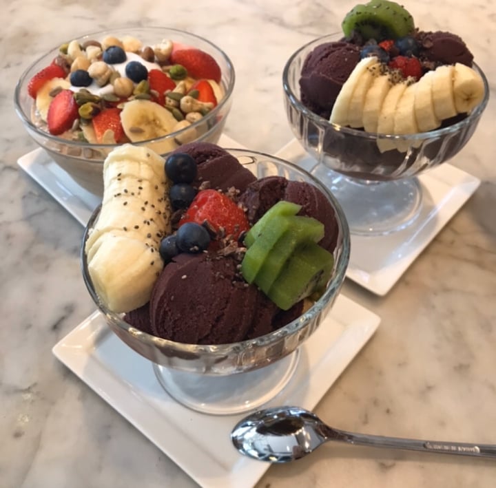 photo of The Living Cafe Acai Bowl shared by @vanessaainsley on  18 Apr 2020 - review