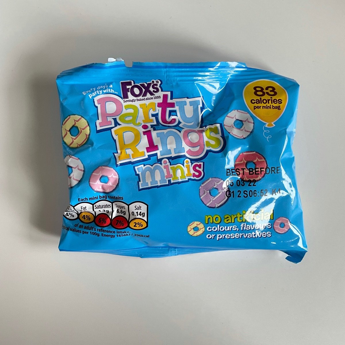 Amazon.com : Fox's Party Rings 125g : Gourmet Baked Goods Gifts : Grocery &  Gourmet Food