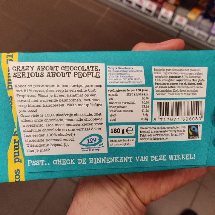 review photo of Tony’s Chocolonely Dark Pecan and Coconut shared by @primate on 10 Jun 2021 - review