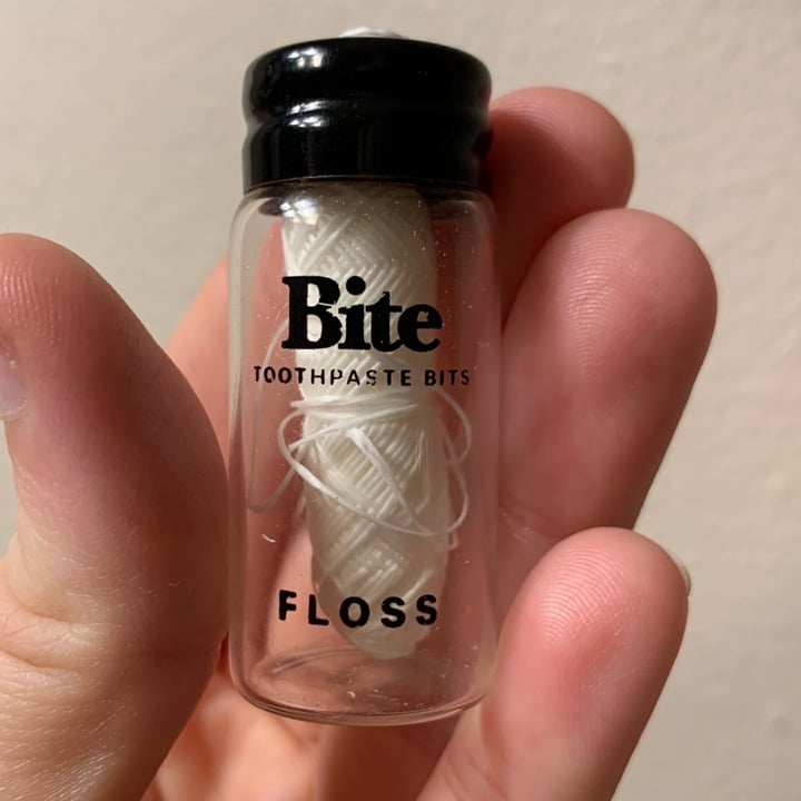 photo of Bite Bite Floss shared by @stargazer00742 on  24 Nov 2022 - review