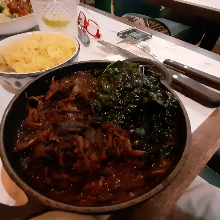 photo of Cabana Pulled Oyster Mushrooms Vegoada shared by @francesca213 on  25 Jun 2022 - review