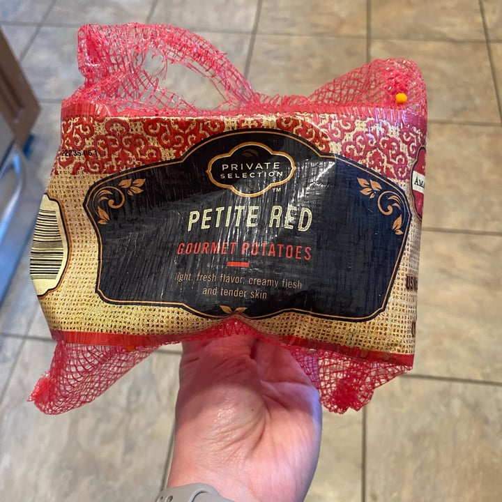 photo of Private Selection  Petite Red Gourmet Potatoes shared by @brittanymiller on  28 Sep 2022 - review