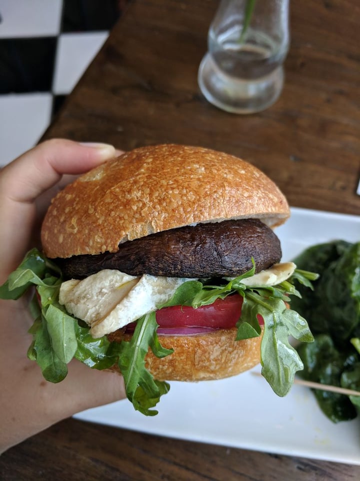 photo of Mosto Crudo Portobello Burger shared by @yokat22 on  28 Apr 2019 - review