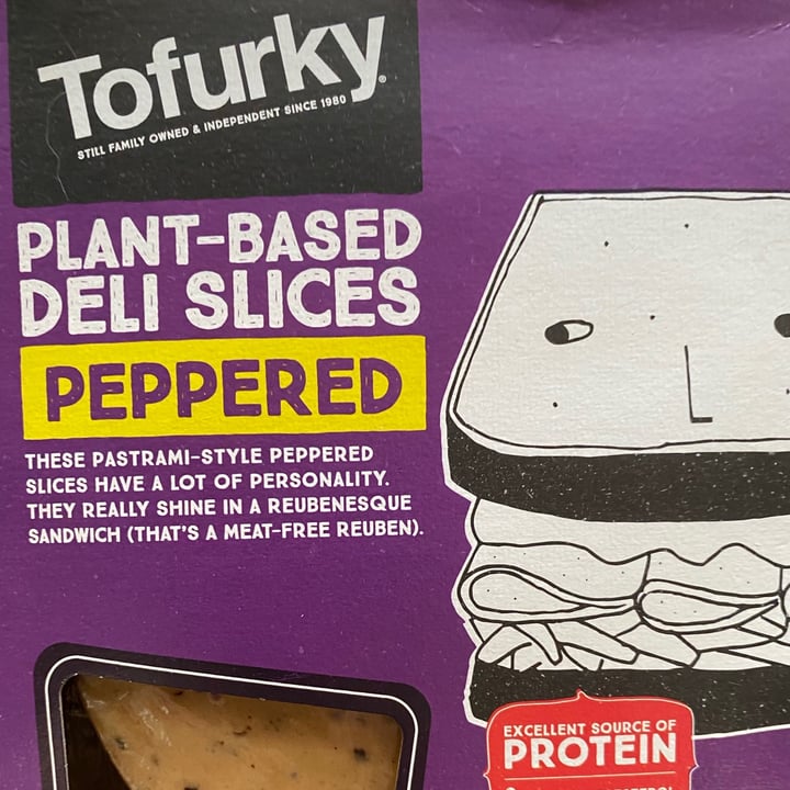 photo of Tofurky Plant-Based Deli Slices Peppered shared by @cathleenclovenheart on  28 Apr 2020 - review