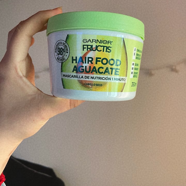photo of Garnier Hair Food Aguacate Mascarilla de Nutrición shared by @majosjumpsuit on  08 Oct 2020 - review