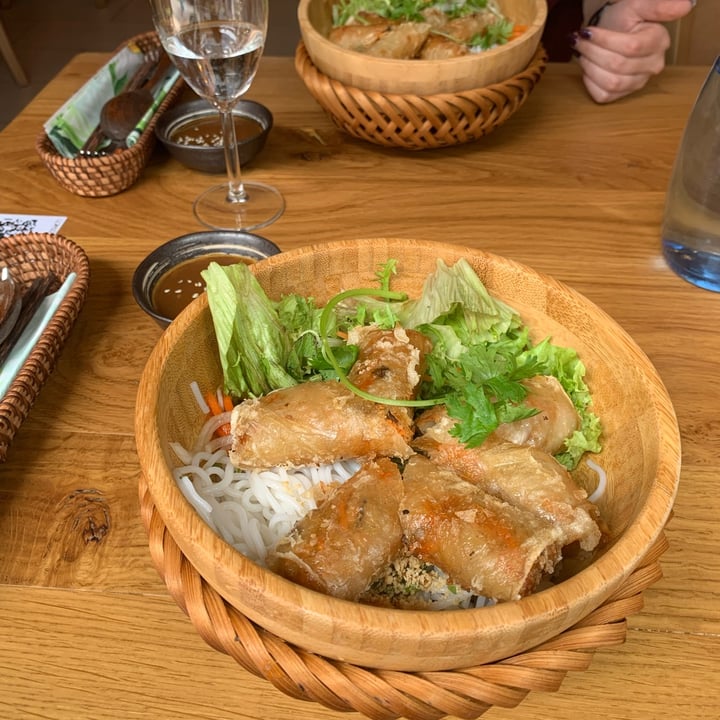 photo of Com Chay Bun Cha Gio shared by @maria185 on  10 Oct 2021 - review