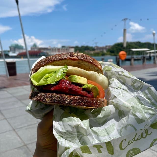Cedele Bakery Cafe - Vivo City
