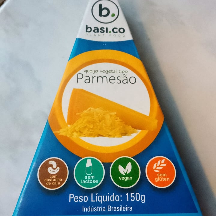 photo of Basi.co Parmesão shared by @paulafenci on  04 May 2022 - review