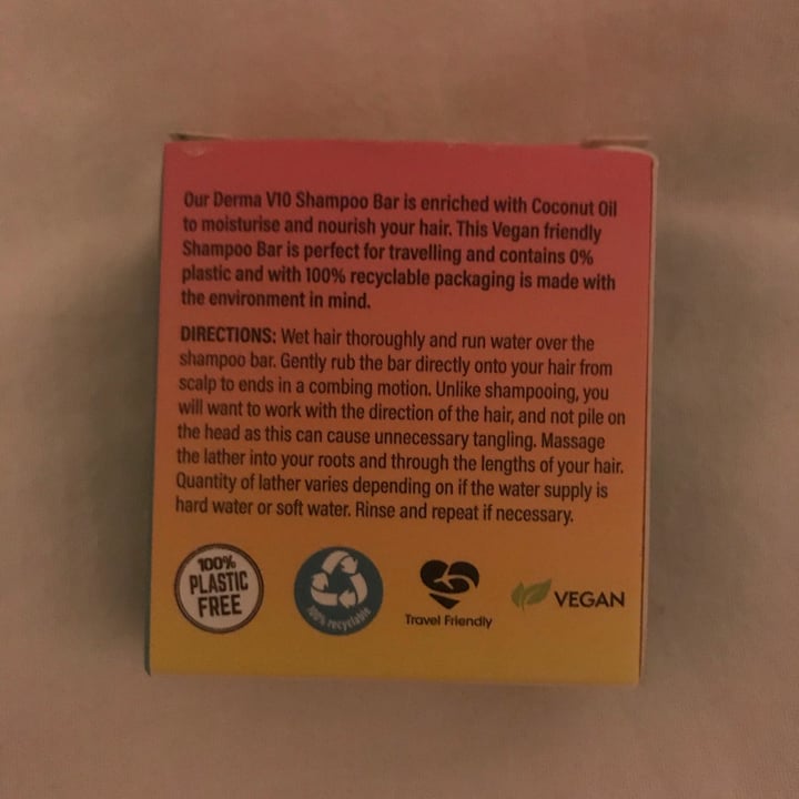 photo of Derma V10 Schampoo Bar shared by @nicolemorander on  15 Dec 2020 - review