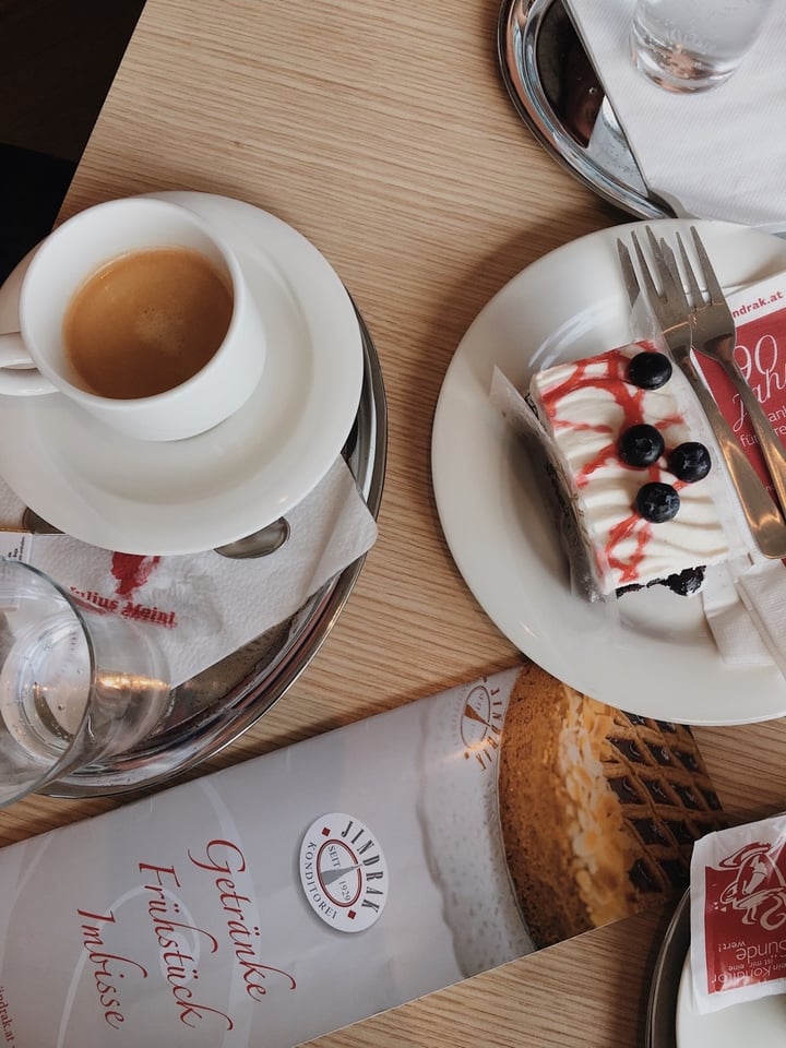 review photo of Jindrak Café Pöstlingberg Vegan cream cake shared by @janakup on 10 Mar 2020 - review