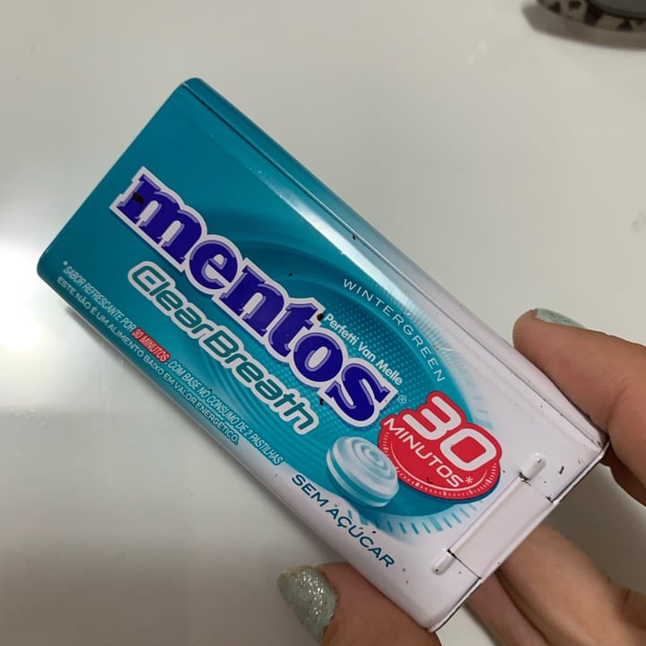 review photo of Perfetti van melle Mentos Clear Breath Peppermint shared by @smenezes on 09 May 2022 - review