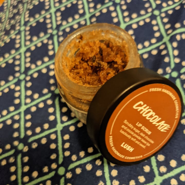 photo of LUSH Fresh Handmade Cosmetics Exfoliante Labial Chocolate shared by @preethiness on  29 Oct 2020 - review