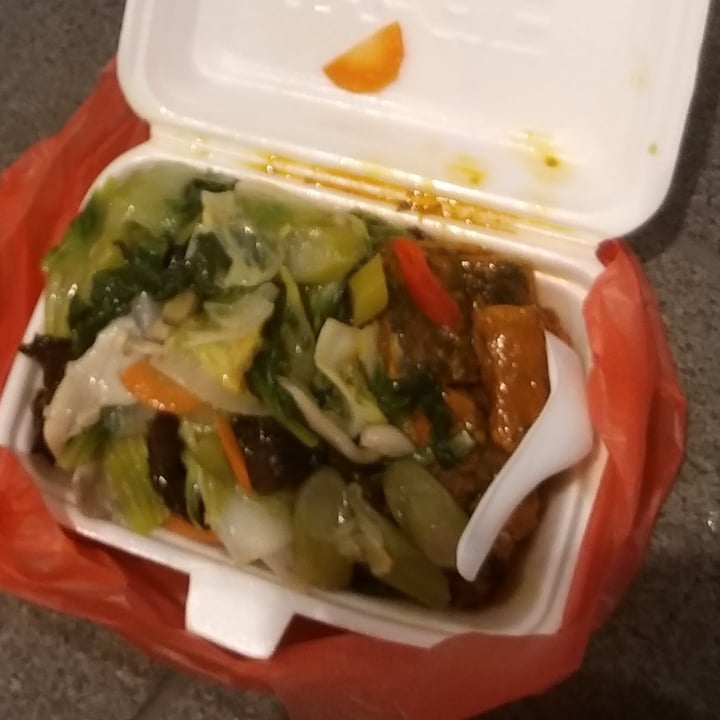 photo of eVeg Vegetarian Mixed Vegetable Rice shared by @darkchocoholic on  07 Oct 2020 - review