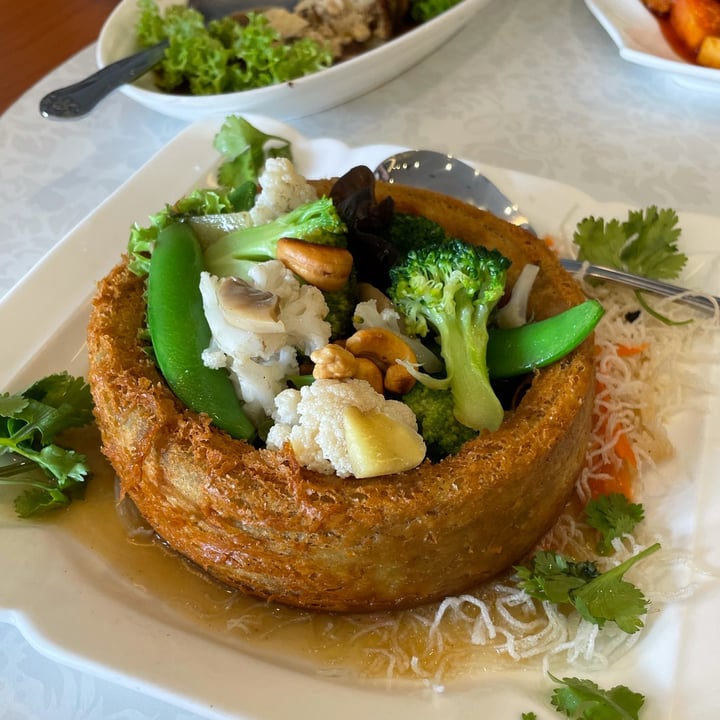 photo of Greenland Vegetarian Restaurant Yam Ring & Fragrant Vegetables shared by @applepancakes on  03 Jan 2022 - review