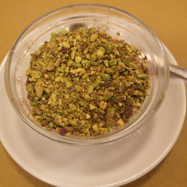 photo of Lunanuova Ristorante Vegetariano Budino Al Latte Di Mandorla Con Cannella E Pistacchi shared by @laurarft on  27 Nov 2021 - review