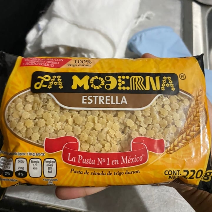 photo of La moderna estrellitas shared by @elizabethlg on  30 Jun 2022 - review
