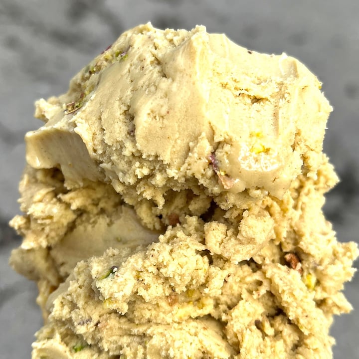 photo of Nani's Gelato Vegan Pistachio Ice Cream shared by @matro on  07 Jan 2023 - review