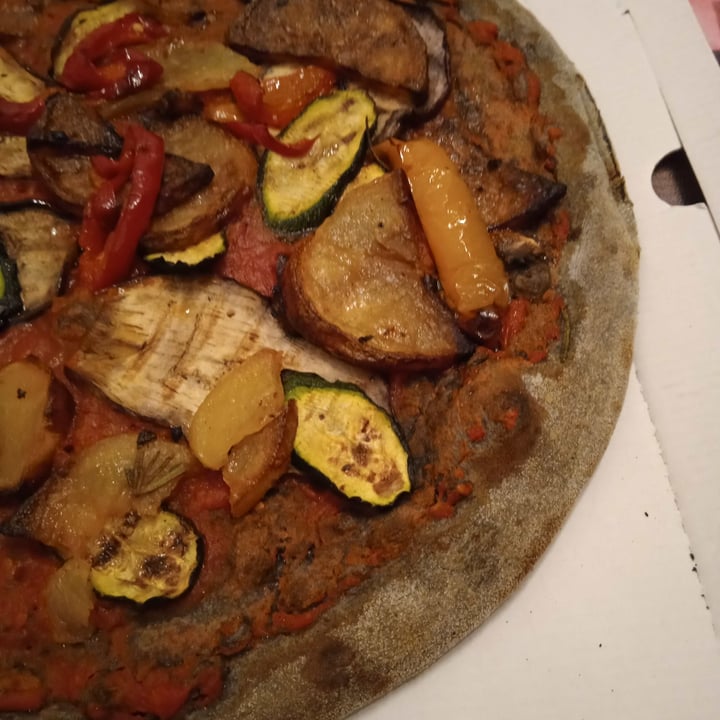 photo of Bellavista pizza alle verdure grigliate shared by @nausi78 on  06 May 2022 - review