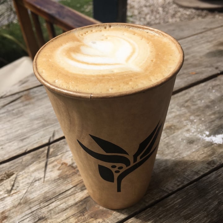 review photo of Preto - Tostadores de café Latte con leche de almendras shared by @smariaveg on 02 Apr 2021 - review