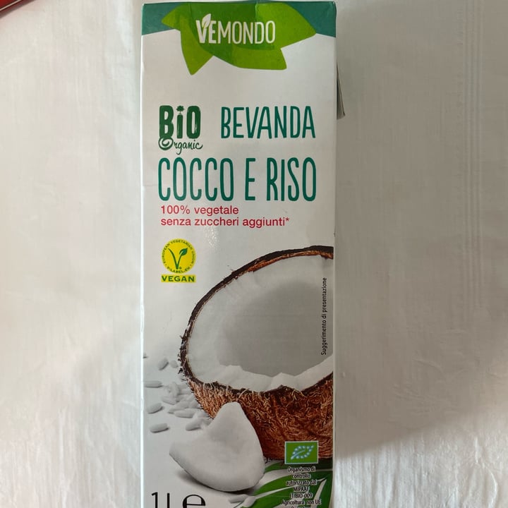 photo of Vemondo Bevanda cocco e riso senza zuccheri aggiunti shared by @alexre on  19 Apr 2022 - review