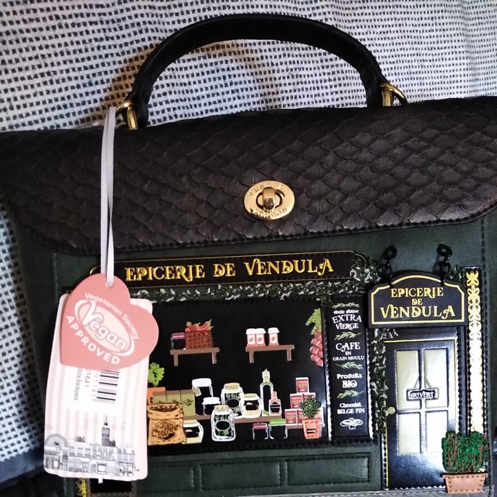 review photo of Vendula London Handbag shared by @twilliams on 27 Dec 2020 - review