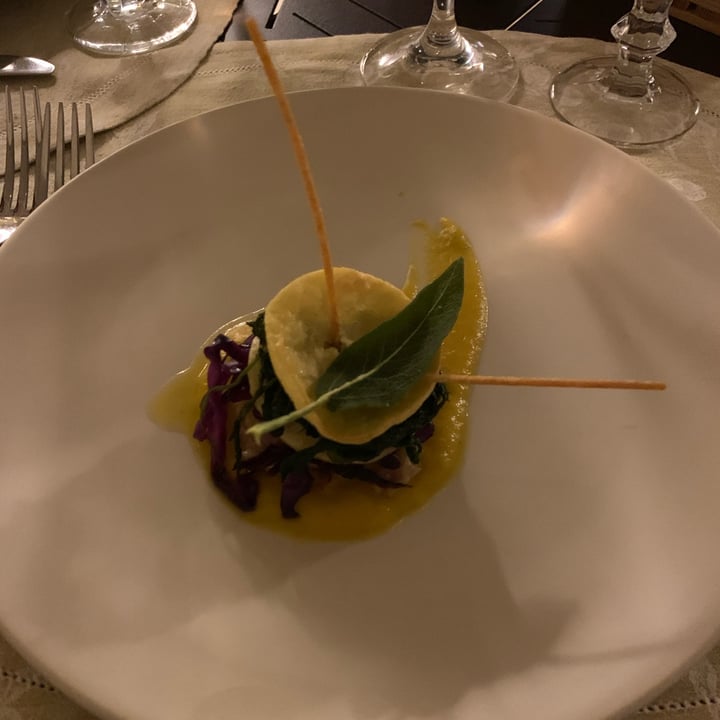 review photo of Masseria Le Carrube Sfogliatine Di Ceci, Verze Brasate, Erbe Selvatiche E Zucca shared by @saralauriola on 19 Aug 2022 - review