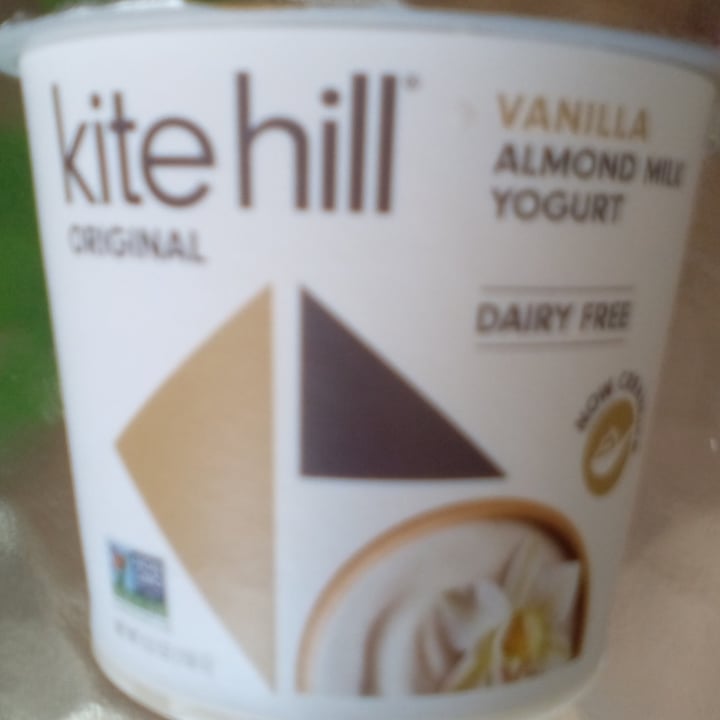 photo of Kite Hill Vanilla Almond Milk Yogurt Original shared by @feelideal on  28 Oct 2021 - review