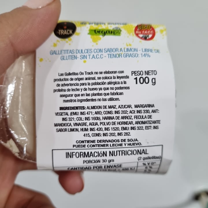 photo of On Track HOme free! Galletitas sabor Limón shared by @nerymuny28 on  17 Apr 2021 - review