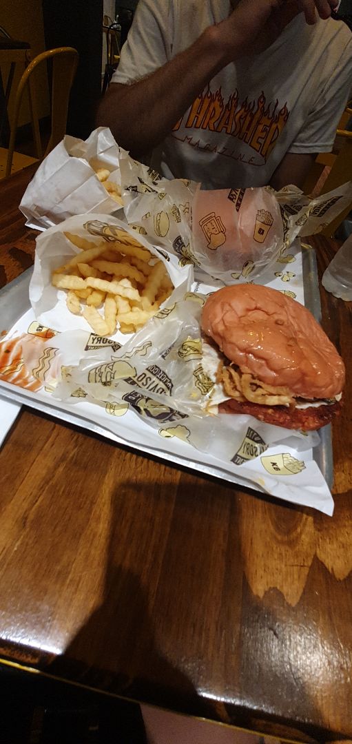 review photo of KEVIN BACON Kevin vegeta 3.0 "Di caprio love" shared by @shoi on 08 Mar 2020 - review