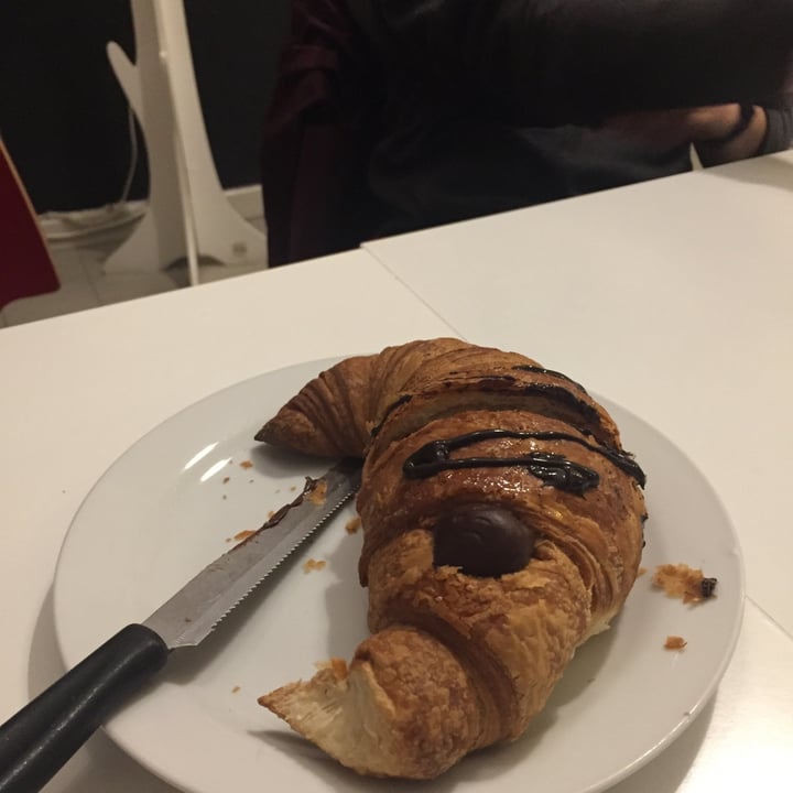 photo of Ratatouille Vegan Food Brioche al cioccolato shared by @lucianapalazzo on  13 Nov 2022 - review