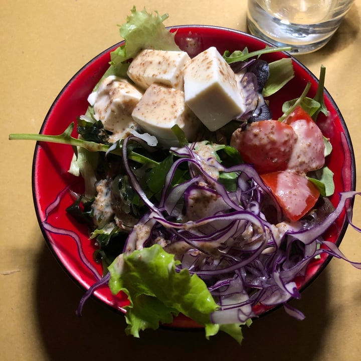 review photo of Tamashi Ramen Tofu Salad shared by @martinaofgod on 14 Apr 2022 - review