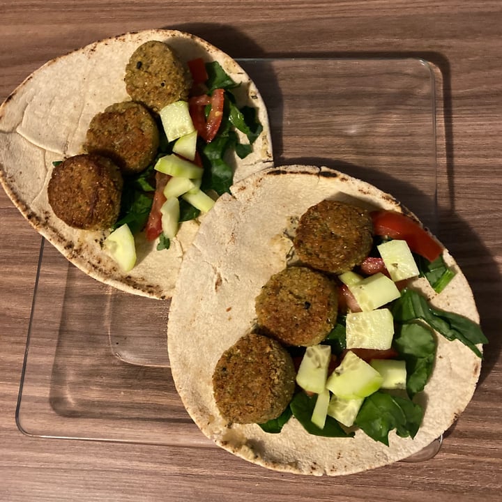 photo of Delike Falafel shared by @amandagm on  09 Oct 2021 - review