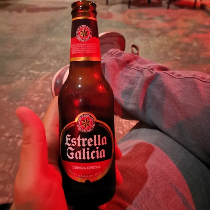 photo of Estrella galicia Cerveza shared by @lukasser on  13 Oct 2021 - review