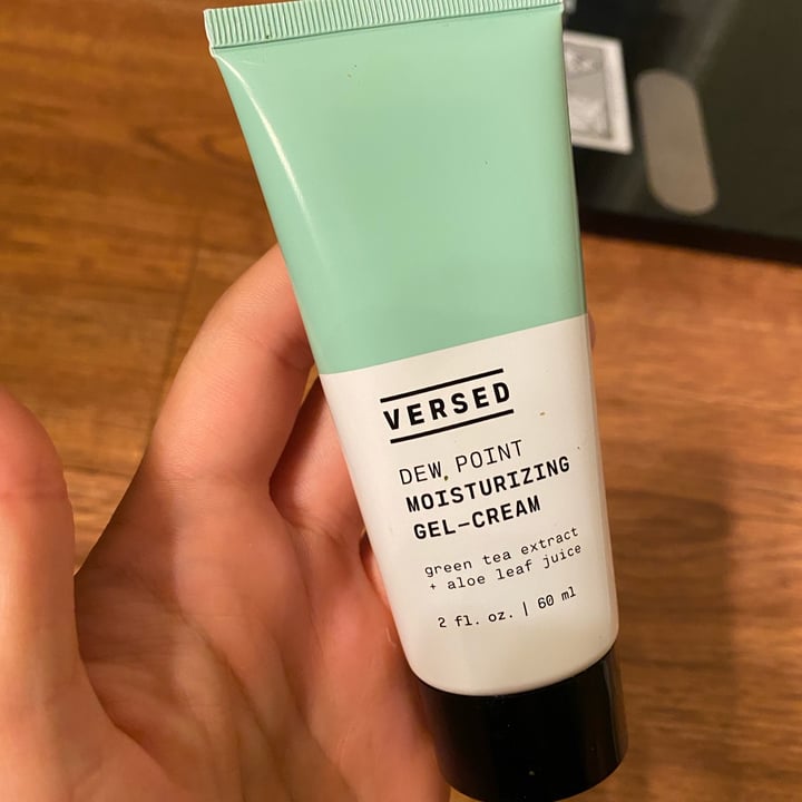 review photo of Versed Dew Point Moisturizing Gel-Cream shared by @maeghansolanki on 21 Mar 2022 - review