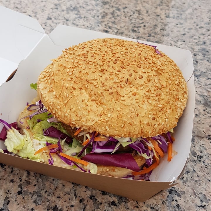 photo of Simple Green by Jelena Vegan Burger shared by @tena on  14 Jun 2021 - review