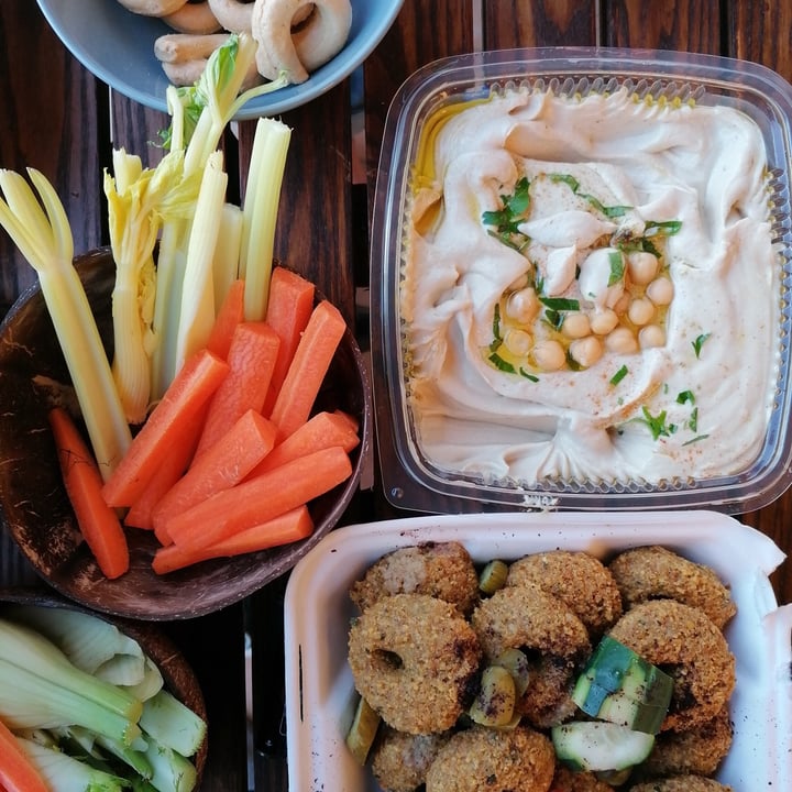 photo of La Casa Siriana Hummus e falafel shared by @soleiljaune on  28 Aug 2021 - review