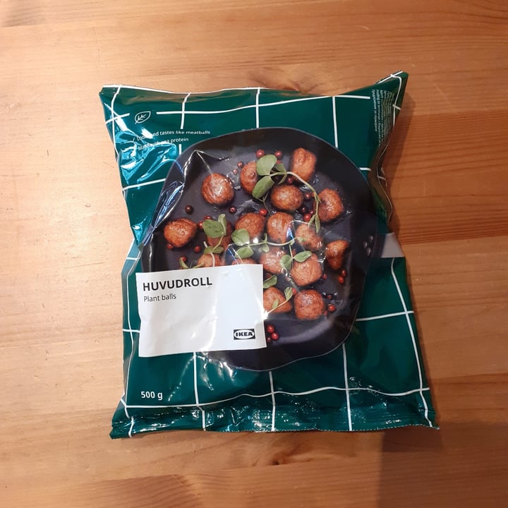 photo of Ikea Huvudroll Plant Balls shared by @giuliamau on  10 Apr 2022 - review